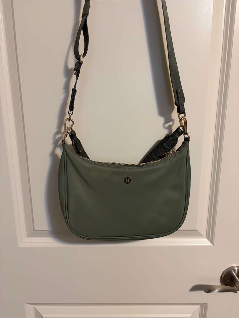 lululemon athletica Olive Green Crossbody Shoulder Bag
